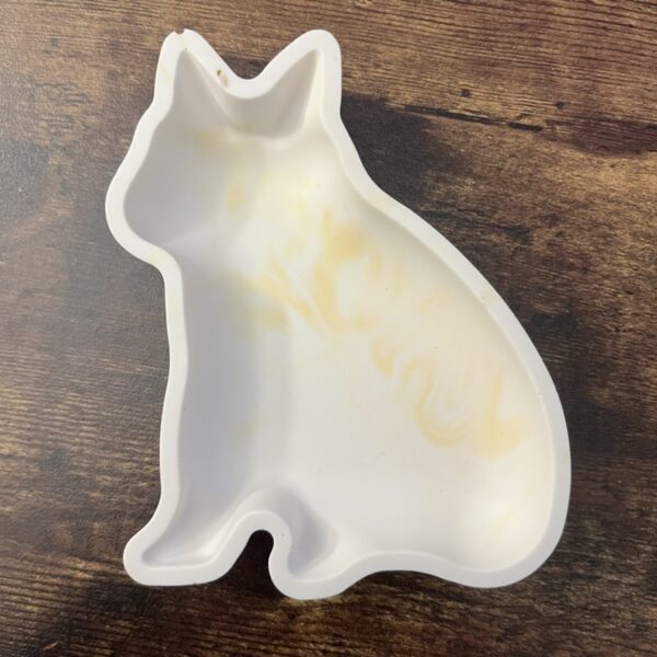 dog/cat sitting tray